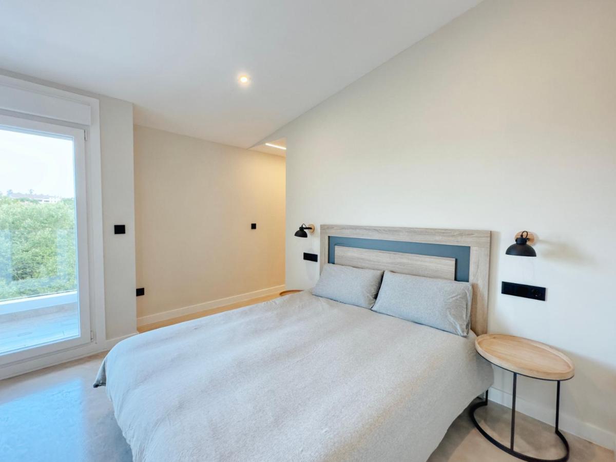Apartamentos Avenida Areas Sanxenxo Luaran gambar