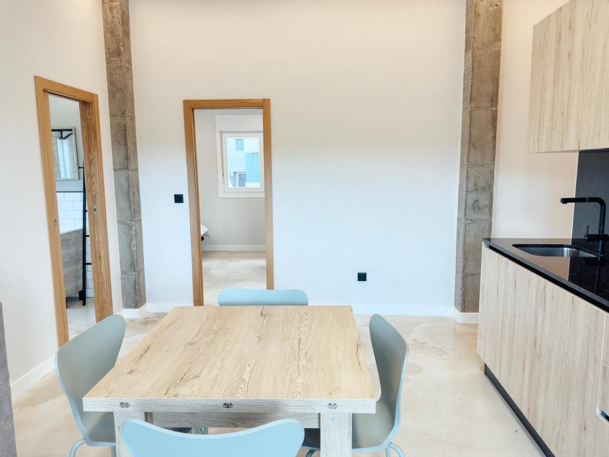 Apartamentos Avenida Areas Sanxenxo Luaran gambar